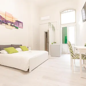 https://signoria-guest-house-florence.it-tuscanyhotel.com