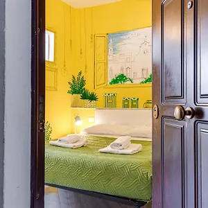 acquamarina-sweet-dreams-in-florence.it-tuscanyhotel.com/
