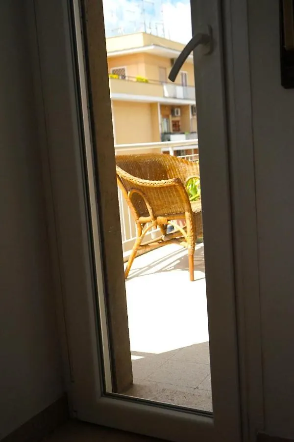 Nocleg ze śniadaniem Bed and Breakfast Mikasa Balduina Roma Włochy